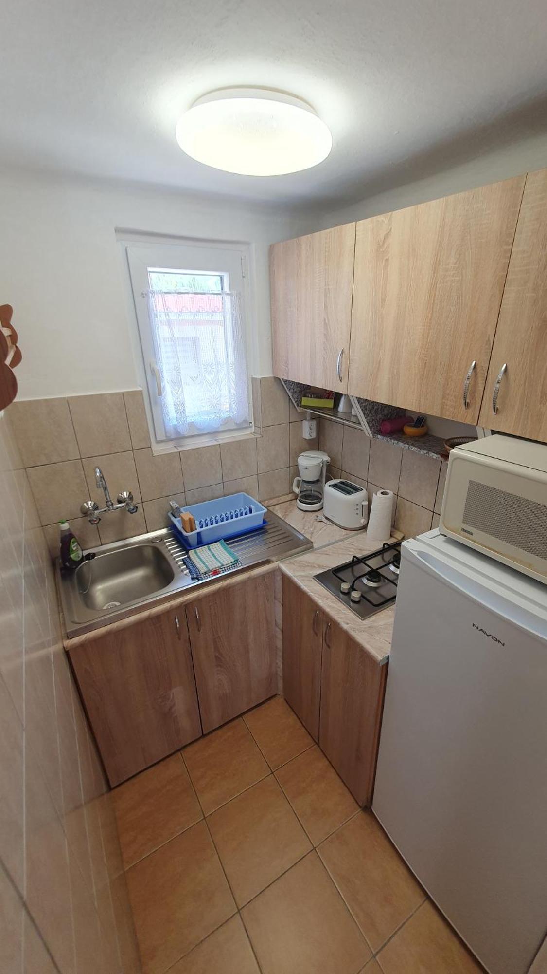 Berbe Apartman Balatonlelle Buitenkant foto